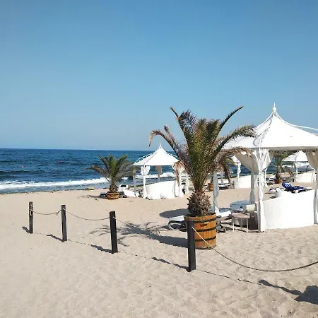 Lozenets Oasis Beach 165 Sq M 1 Floor With 2 Bedrooms *